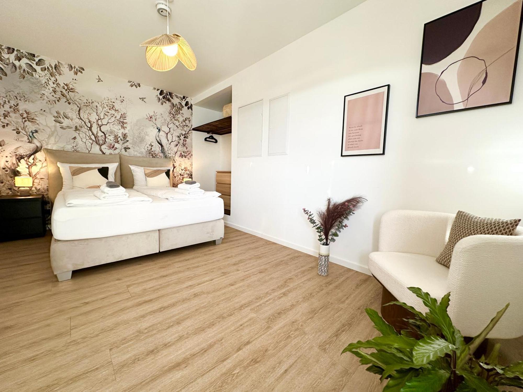 Special Apartment - Stadtnah, Balkon, Parkplatz, E-Ladestation, Gitterbox Fuer Fahrraeder, Fitnessstudio Koblenc Exteriér fotografie